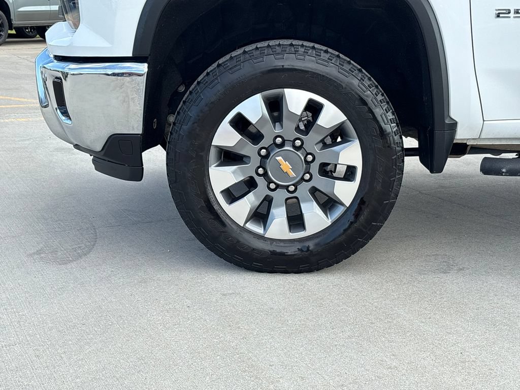 Used 2025 Chevrolet Silverado 2500 LT w/ All Star Edition AWD/4WD image 34