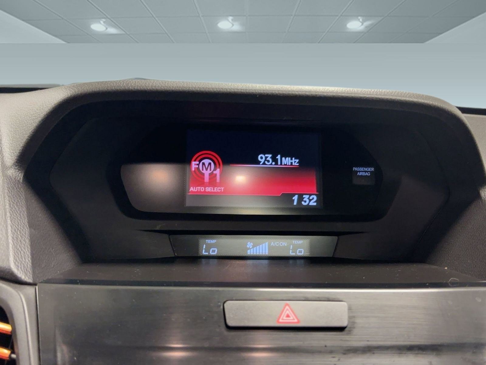 Used 2018 Acura ILX w/ Special Edition Package image 17