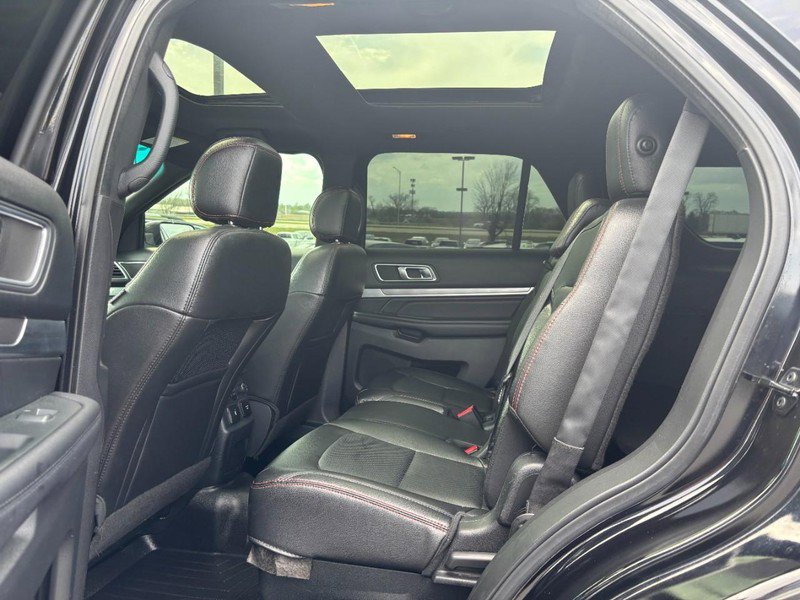 Used 2016 Ford Explorer Sport w/ Equipment Group 401A image 10