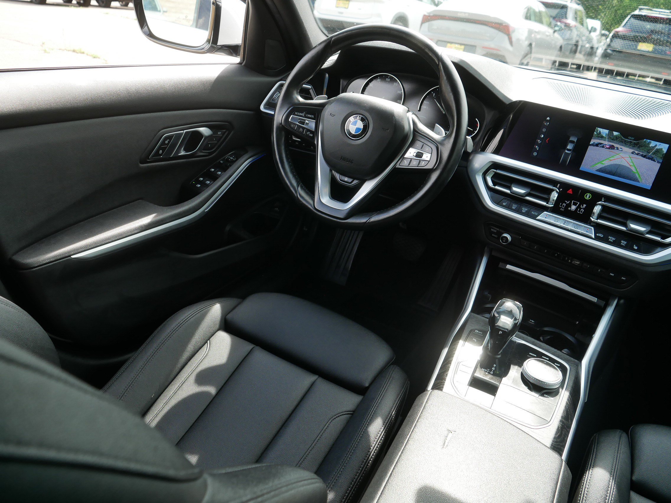 Used 2020 BMW 330i xDrive Sedan AWD/4WD image 9