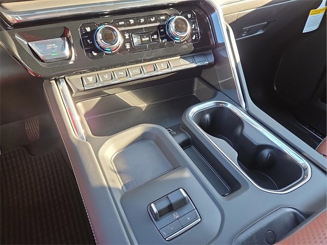 New 2026 GMC Sierra 2500 Denali Ultimate w/ Max Trailering Package image 18