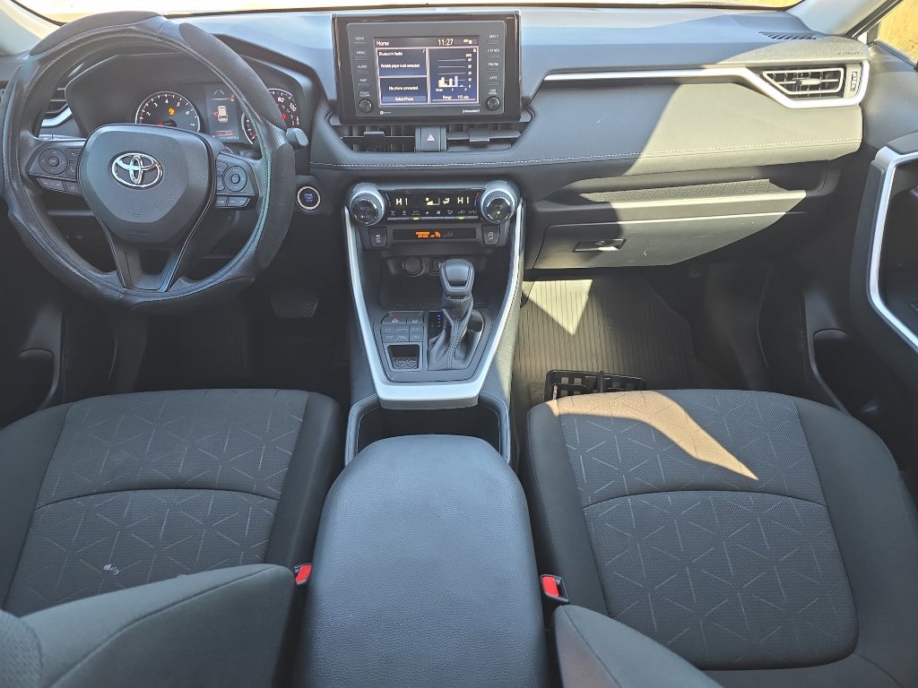 Used 2022 Toyota RAV4 XLE image 24