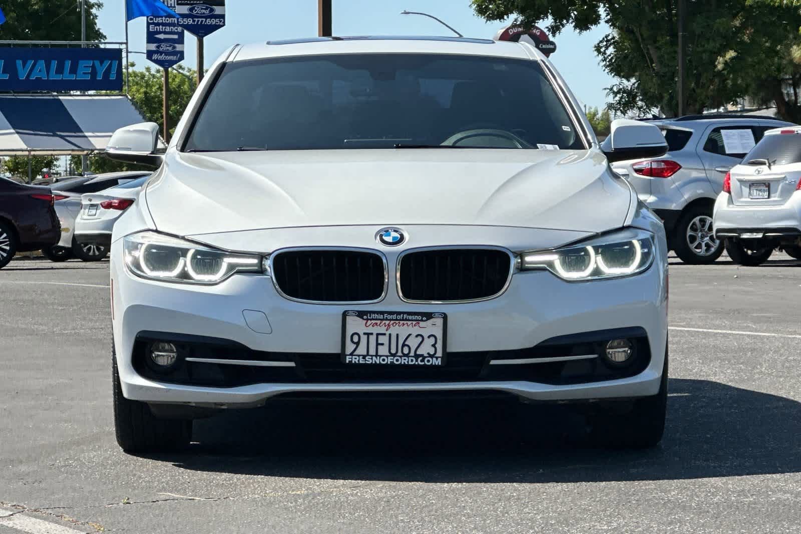 Used 2018 BMW 330i Sedan RWD image 10