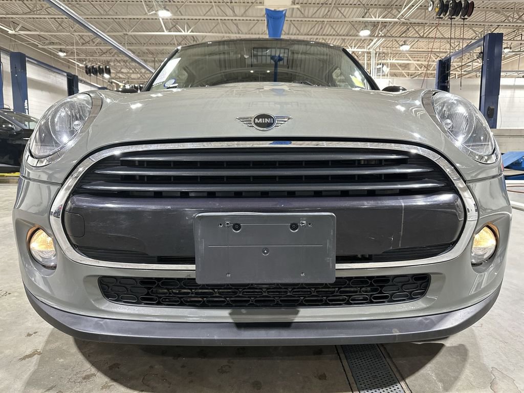 Used 2019 MINI Cooper 4-Door Hardtop image 26