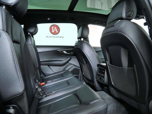 Used 2025 Audi Q7 2.0T Premium w/ Convenience Plus Package image 13