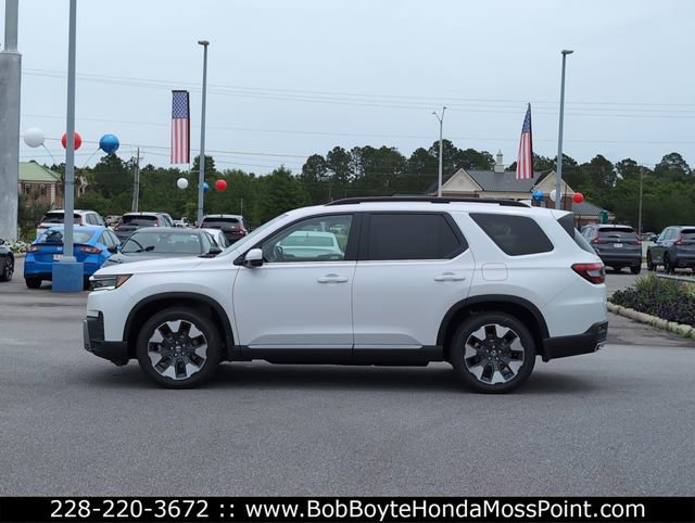 New 2026 Honda Pilot Elite image 2