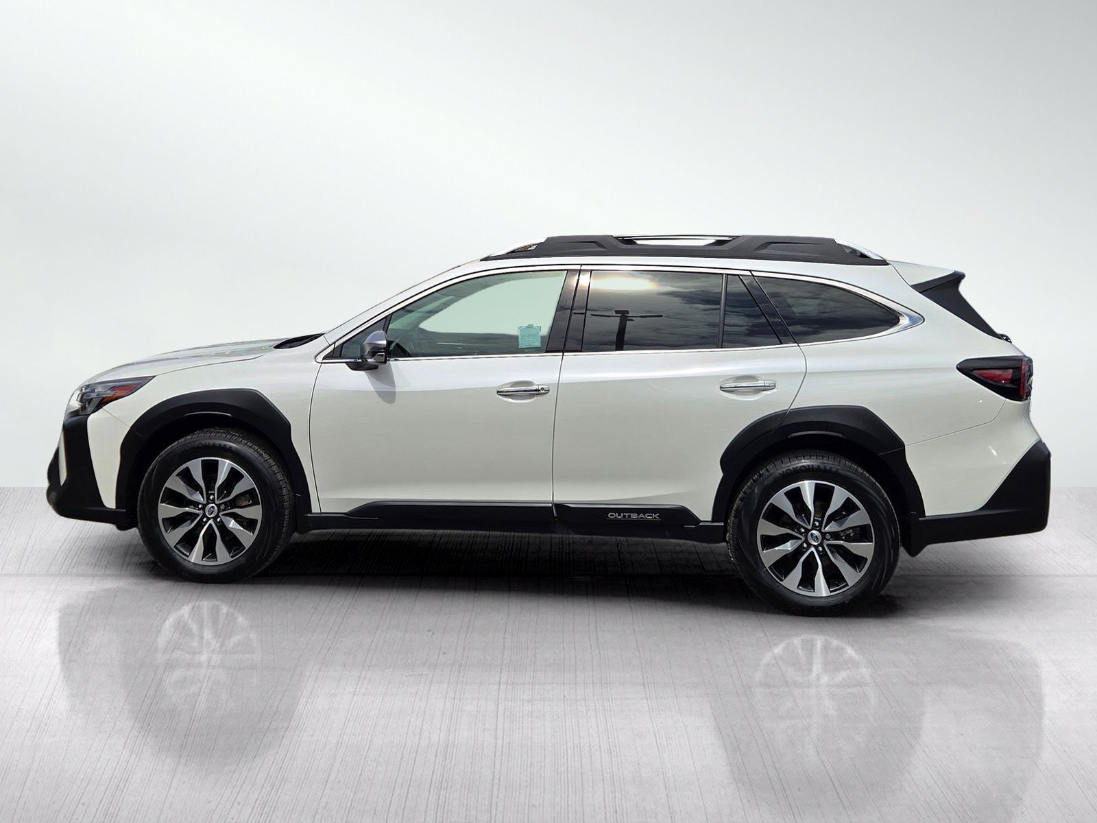 Used 2024 Subaru Outback Touring XT AWD/4WD image 7