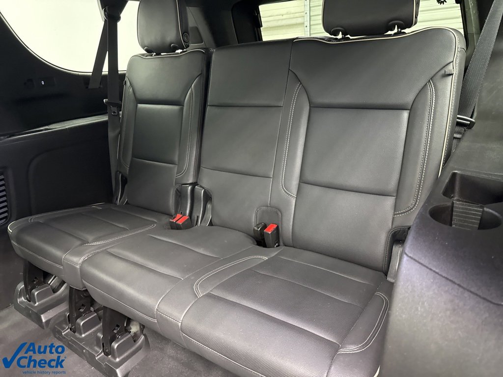 Used 2023 Chevrolet Suburban Premier image 20