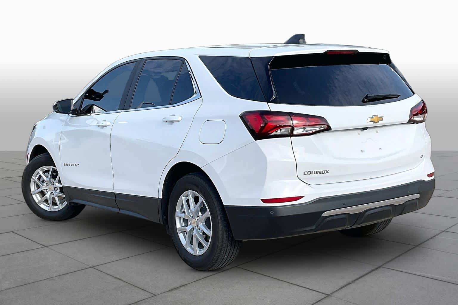 Used 2024 Chevrolet Equinox LT FWD image 13