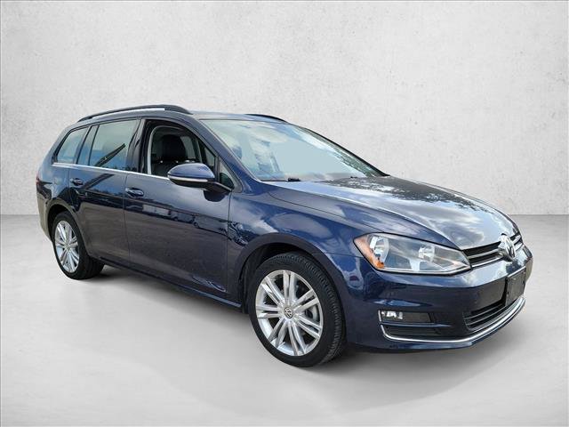 Used 2015 Volkswagen Golf TDI SE FWD image 3