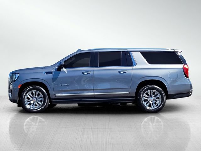 Used 2022 GMC Yukon XL Denali AWD/4WD image 7
