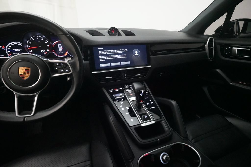 Certified 2022 Porsche Cayenne AWD/4WD image 19