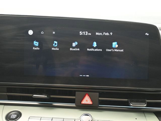 Used 2024 Hyundai Elantra Limited image 18