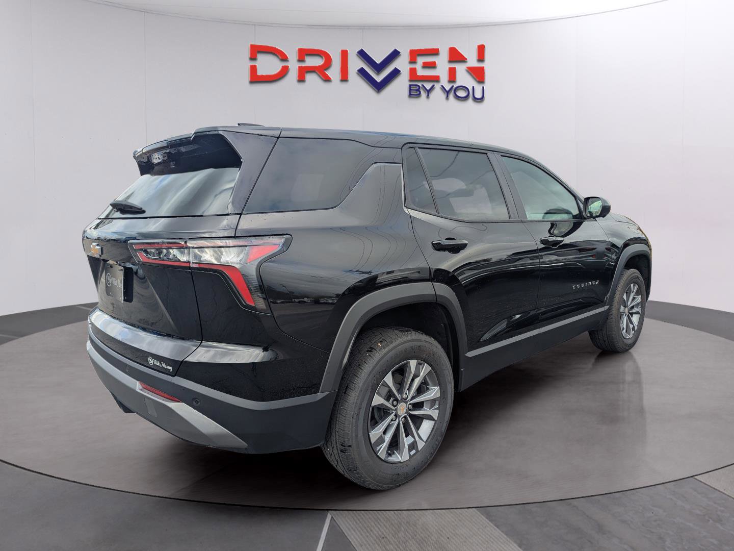 New 2026 Chevrolet Equinox LT w/ Safety and Technology Package image 5