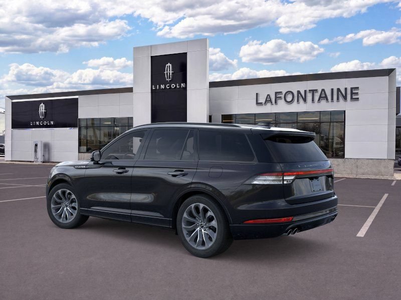 New 2026 Lincoln Aviator AWD image 4
