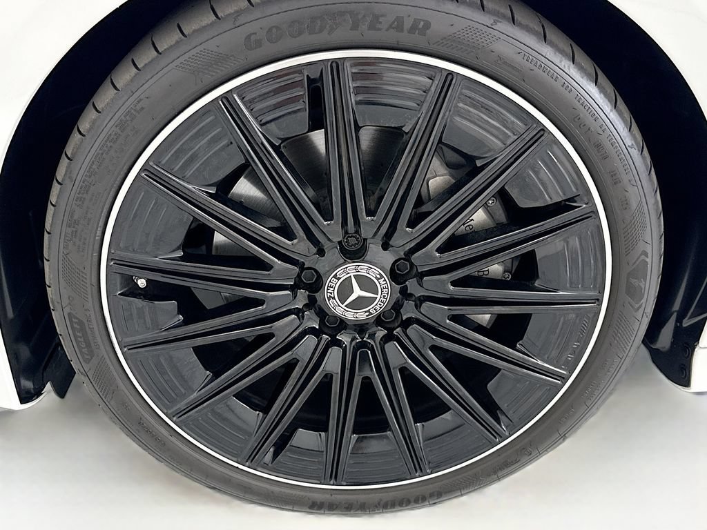 Certified 2025 Mercedes-Benz CLE 300 4MATIC Cabriolet image 26