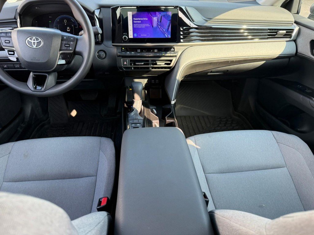 Certified 2025 Toyota Camry LE FWD image 13