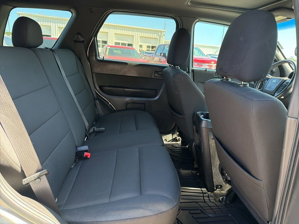 Used 2011 Ford Escape XLT w/ 201A Rapid Spec Order Code image 28