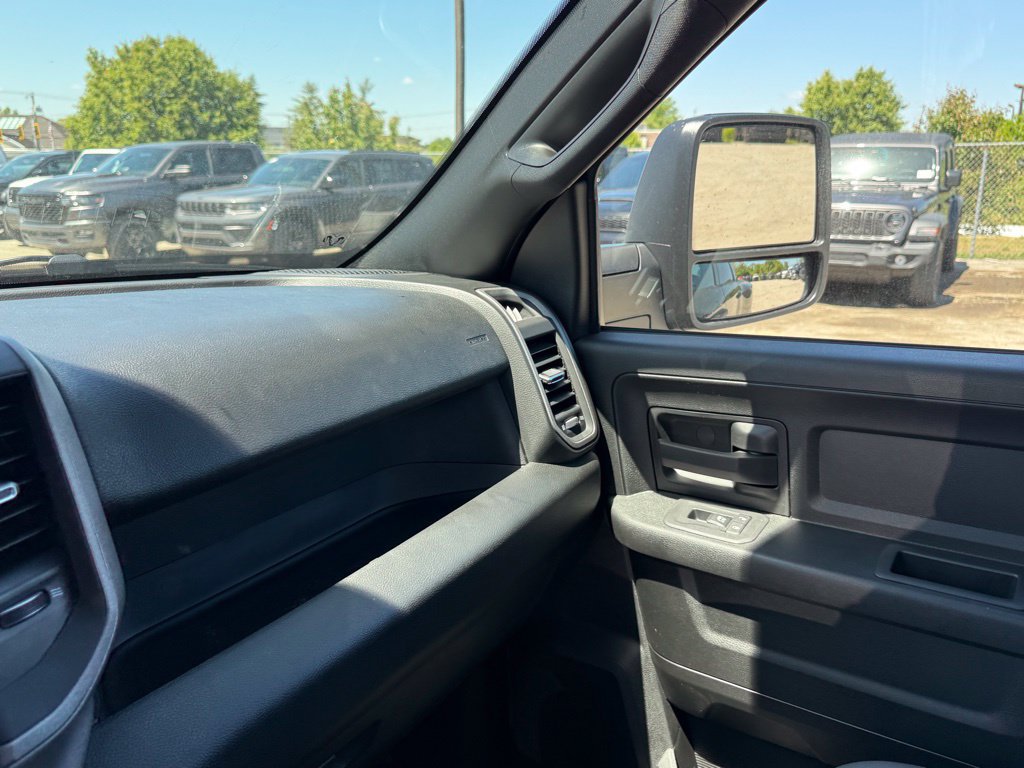 New 2026 RAM 3500 Tradesman AWD/4WD image 22