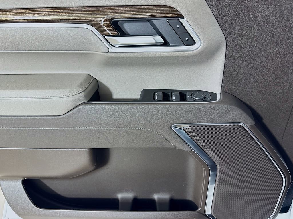 New 2026 GMC Sierra 1500 SLE w/ Preferred Package image 16