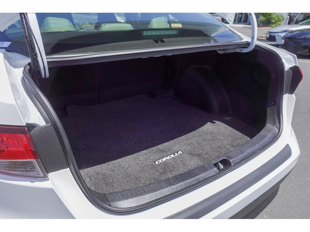 Certified 2024 Toyota Corolla LE FWD image 28
