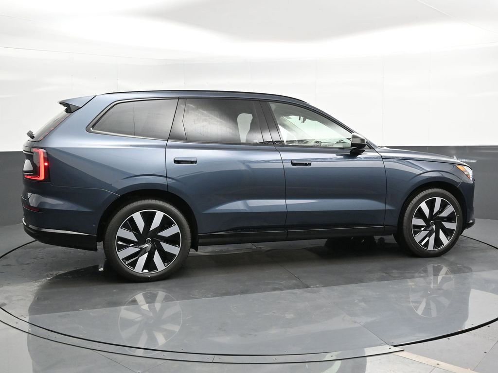 New 2025 Volvo EX90 Ultra image 3
