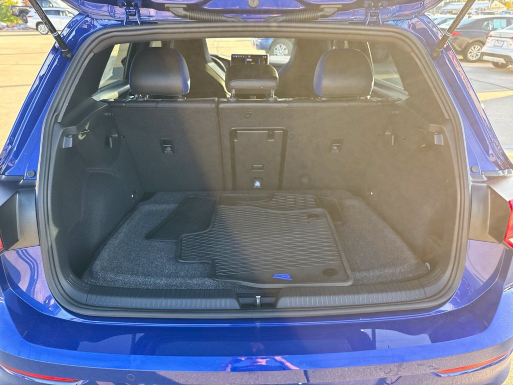 Used 2025 Volkswagen Golf R Black Edition AWD/4WD image 20