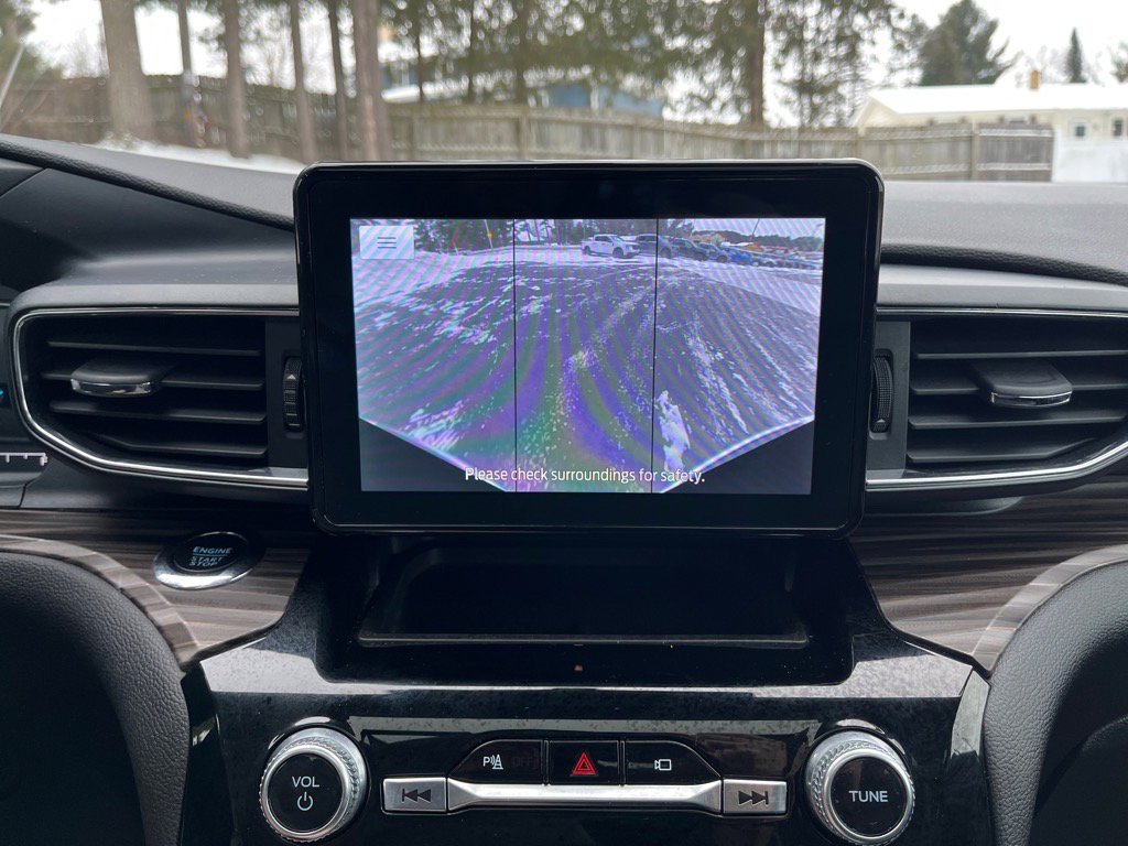 Used 2022 Ford Explorer Limited image 27