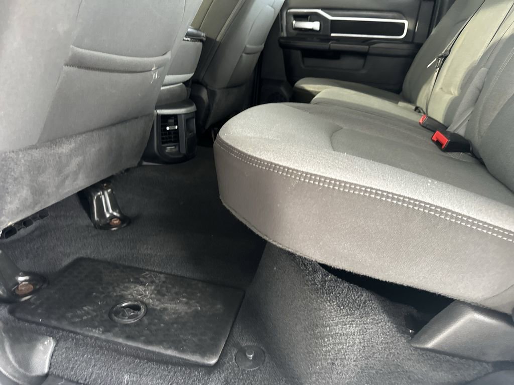 Used 2024 RAM 2500 Big Horn image 30