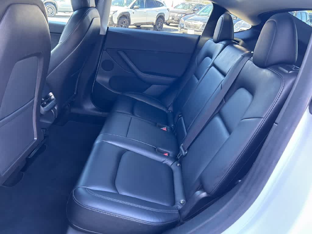 Used 2021 Tesla Model Y Long Range AWD/4WD image 15