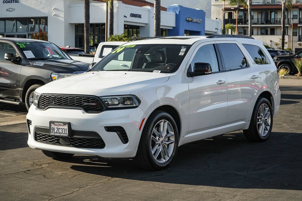 Used 2024 Dodge Durango GT RWD image 2