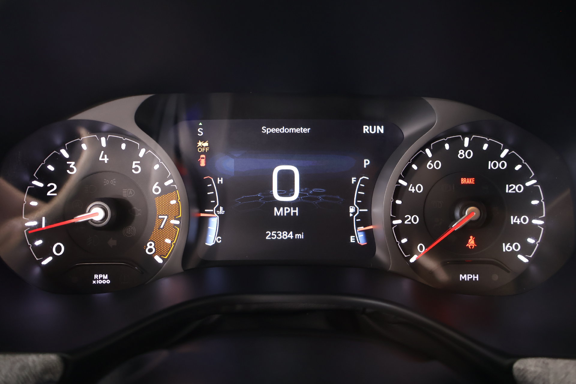 Used 2025 Jeep Compass Latitude AWD/4WD image 4