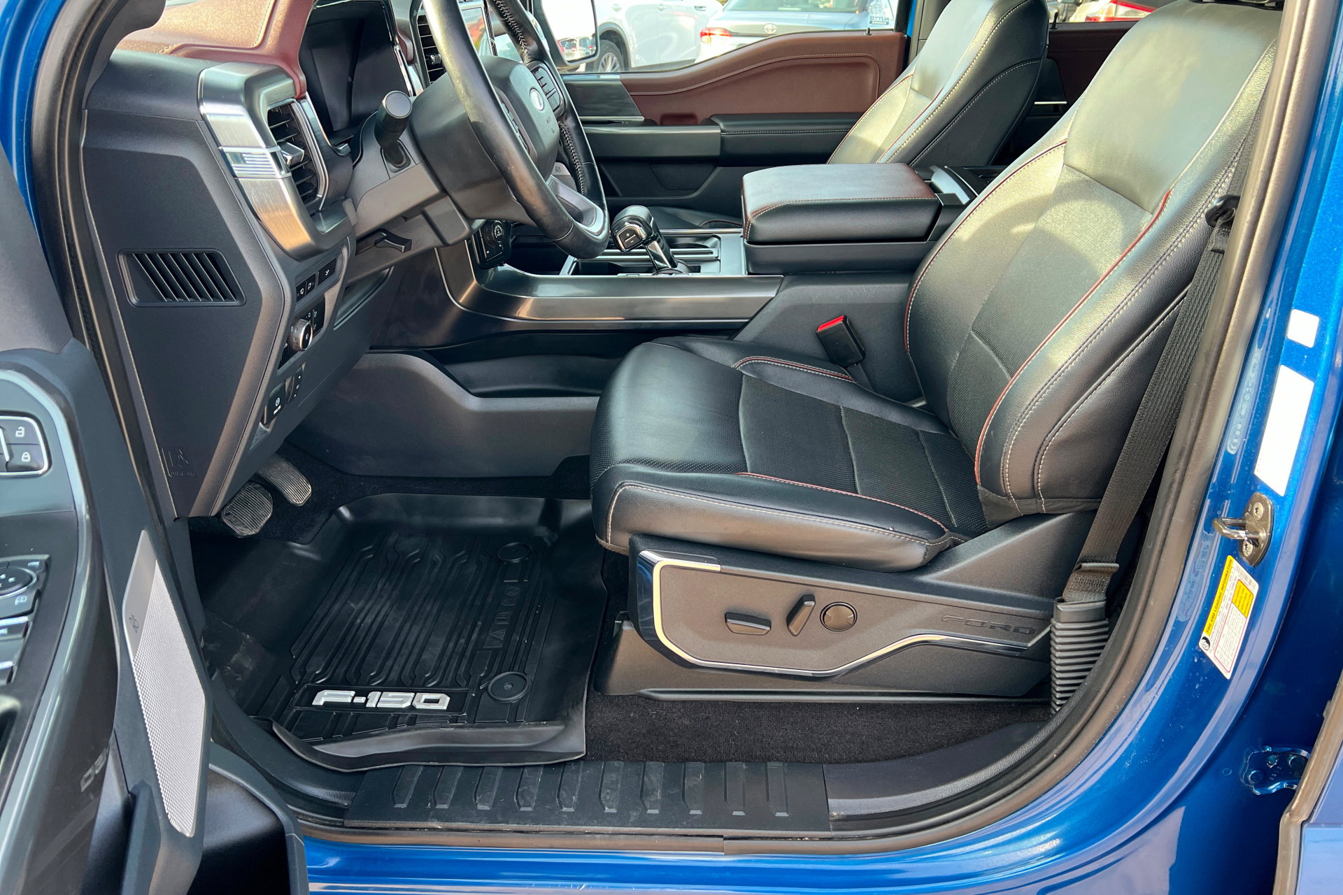 Used 2023 Ford F150 Lariat image 18