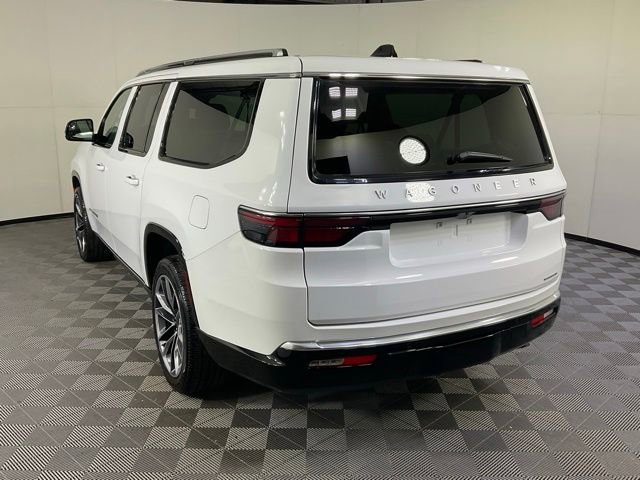 Used 2024 Jeep Wagoneer L Series III w/ Premium Group I AWD/4WD image 4