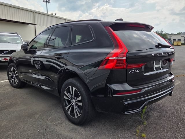 Used 2024 Volvo XC60 T8 Core AWD/4WD image 8