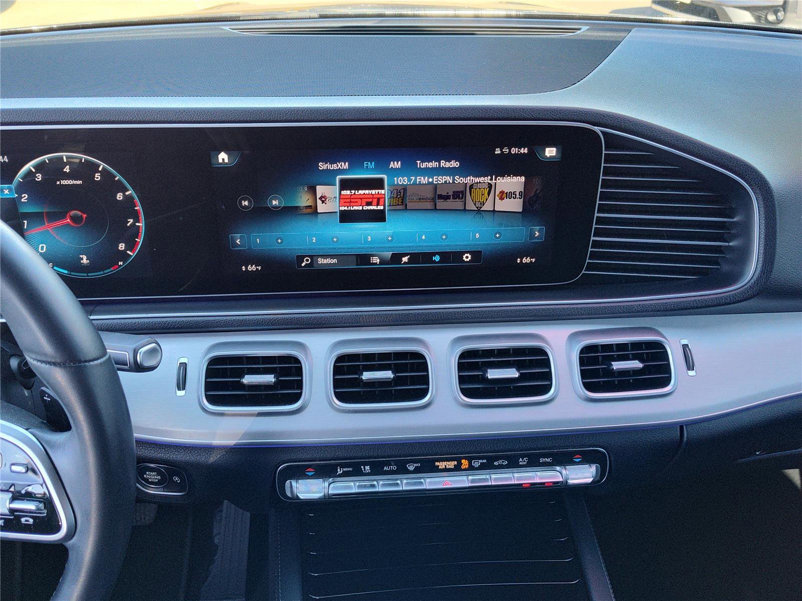 Used 2022 Mercedes-Benz GLE 350 4MATIC image 19
