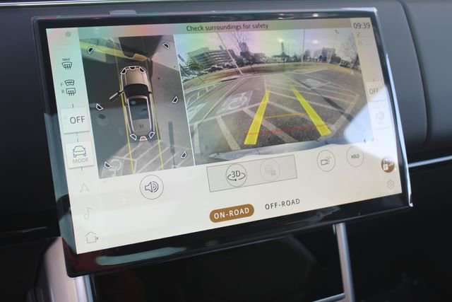 New 2026 Land Rover Range Rover Long Wheelbase SE image 19