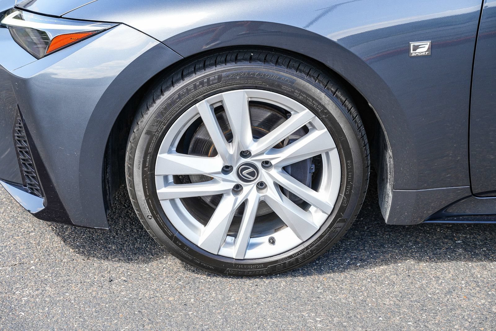 Used 2023 Lexus IS 350 F Sport RWD image 9