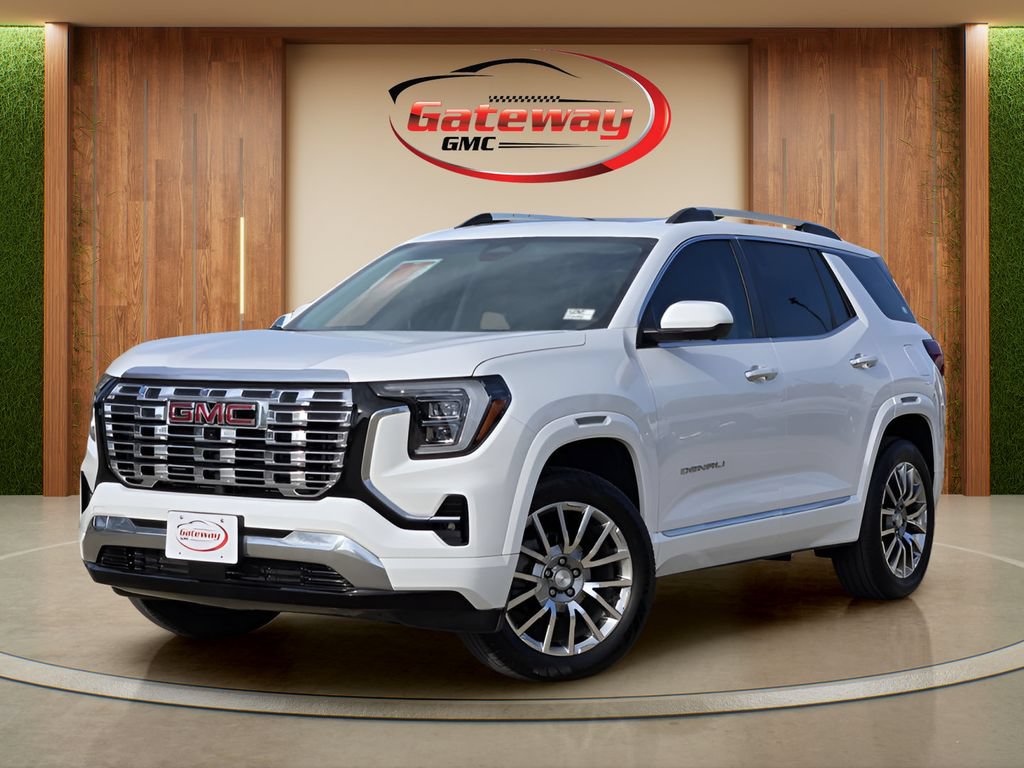 Used 2026 GMC Terrain Denali AWD/4WD image 1