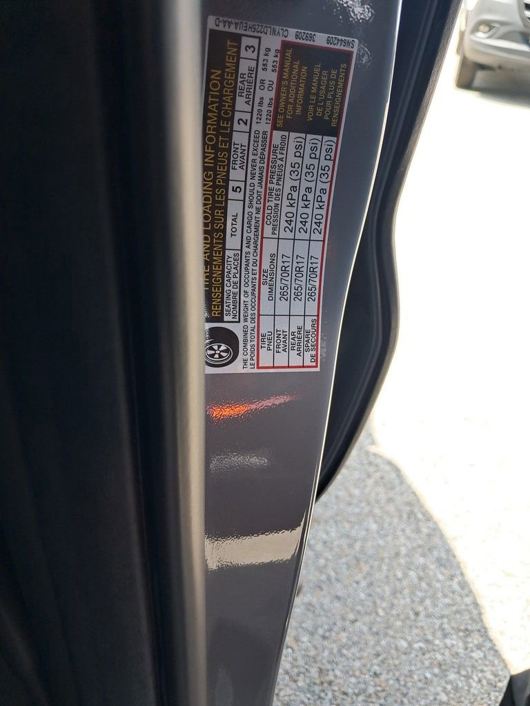 New 2025 Nissan Frontier PRO-4X image 32