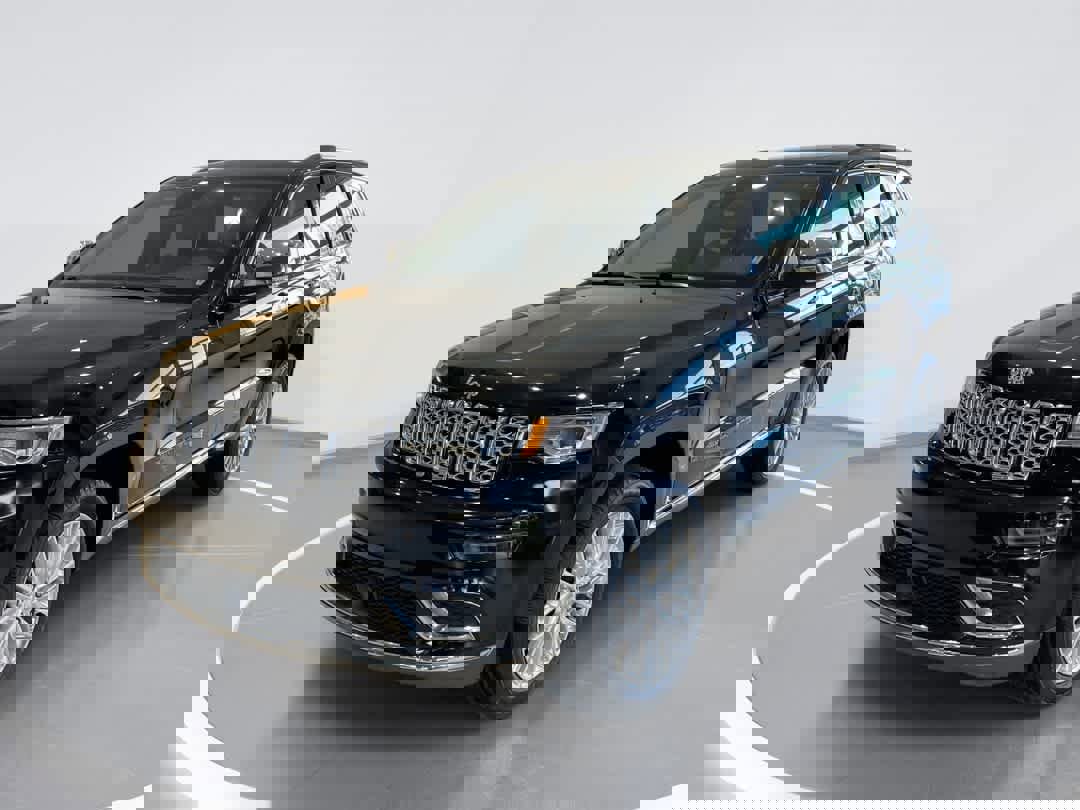 Used 2017 Jeep Grand Cherokee Summit image 1