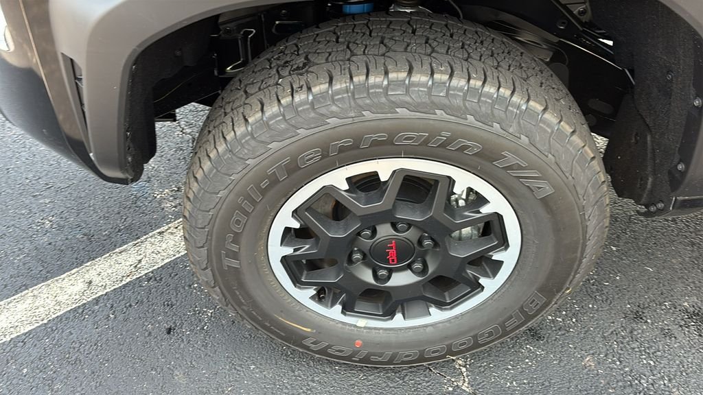 New 2026 Toyota Tacoma TRD Off-Road AWD/4WD image 37