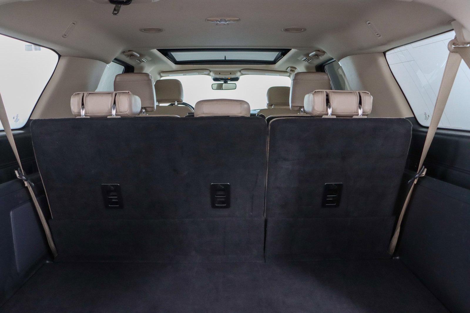 Used 2023 Ford Expedition Max Limited image 34