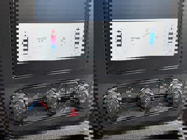 Used 2024 Ford Ranger XL w/ Trailer Tow Package image 18