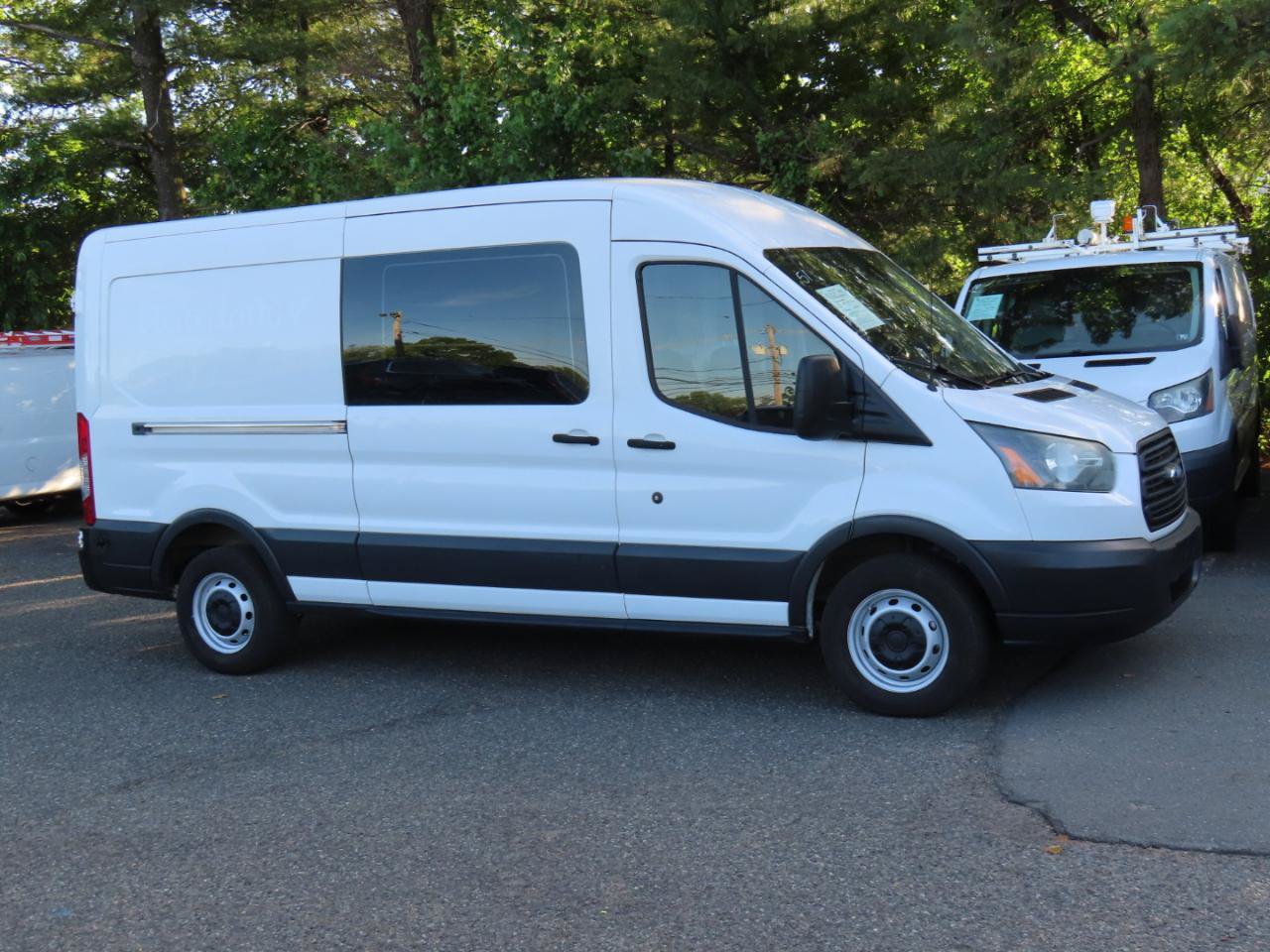 Used 2015 Ford Transit 150 148 Medium Roof RWD image 7