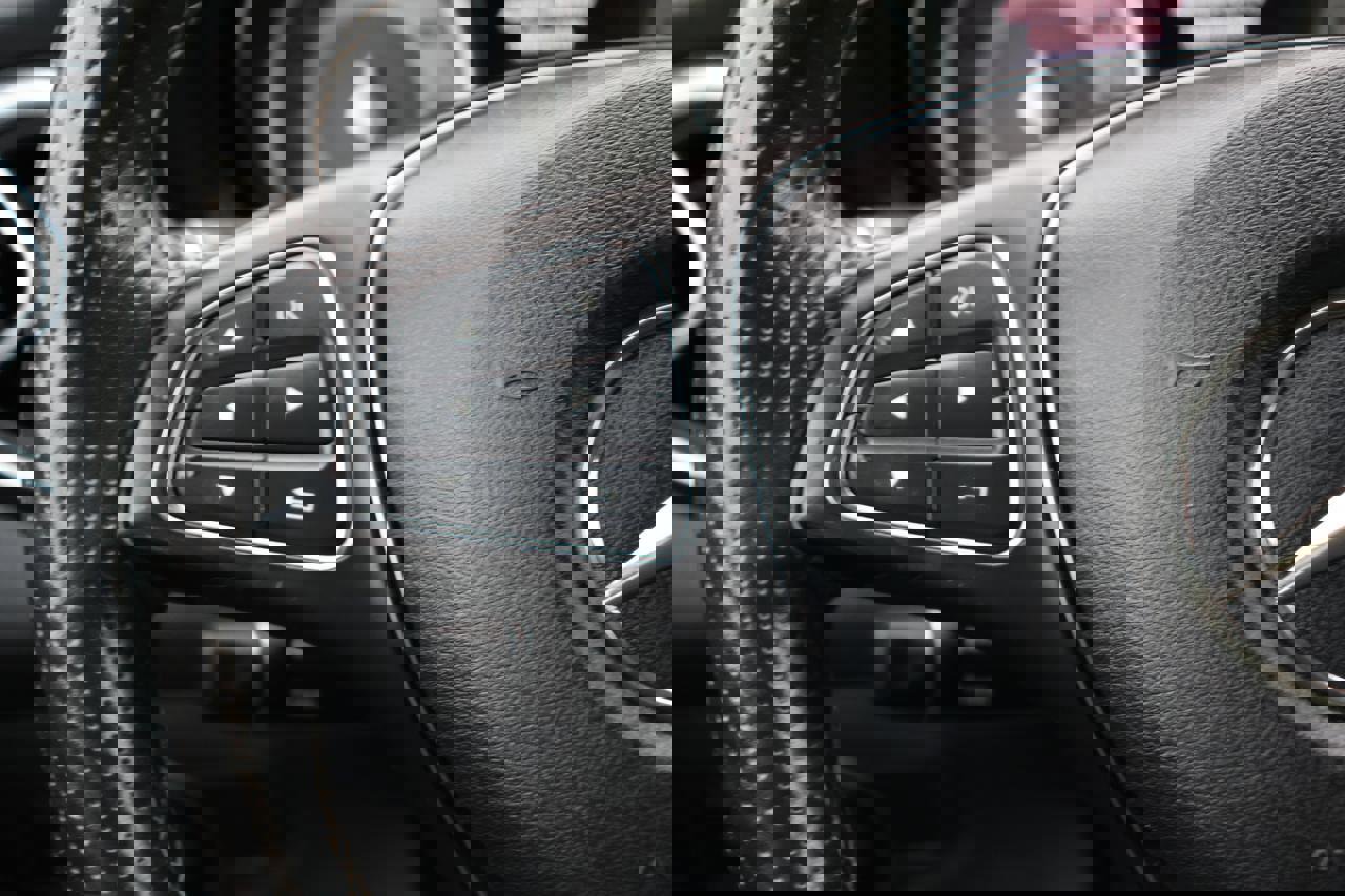 Used 2015 Mercedes-Benz CLA 250 image 37