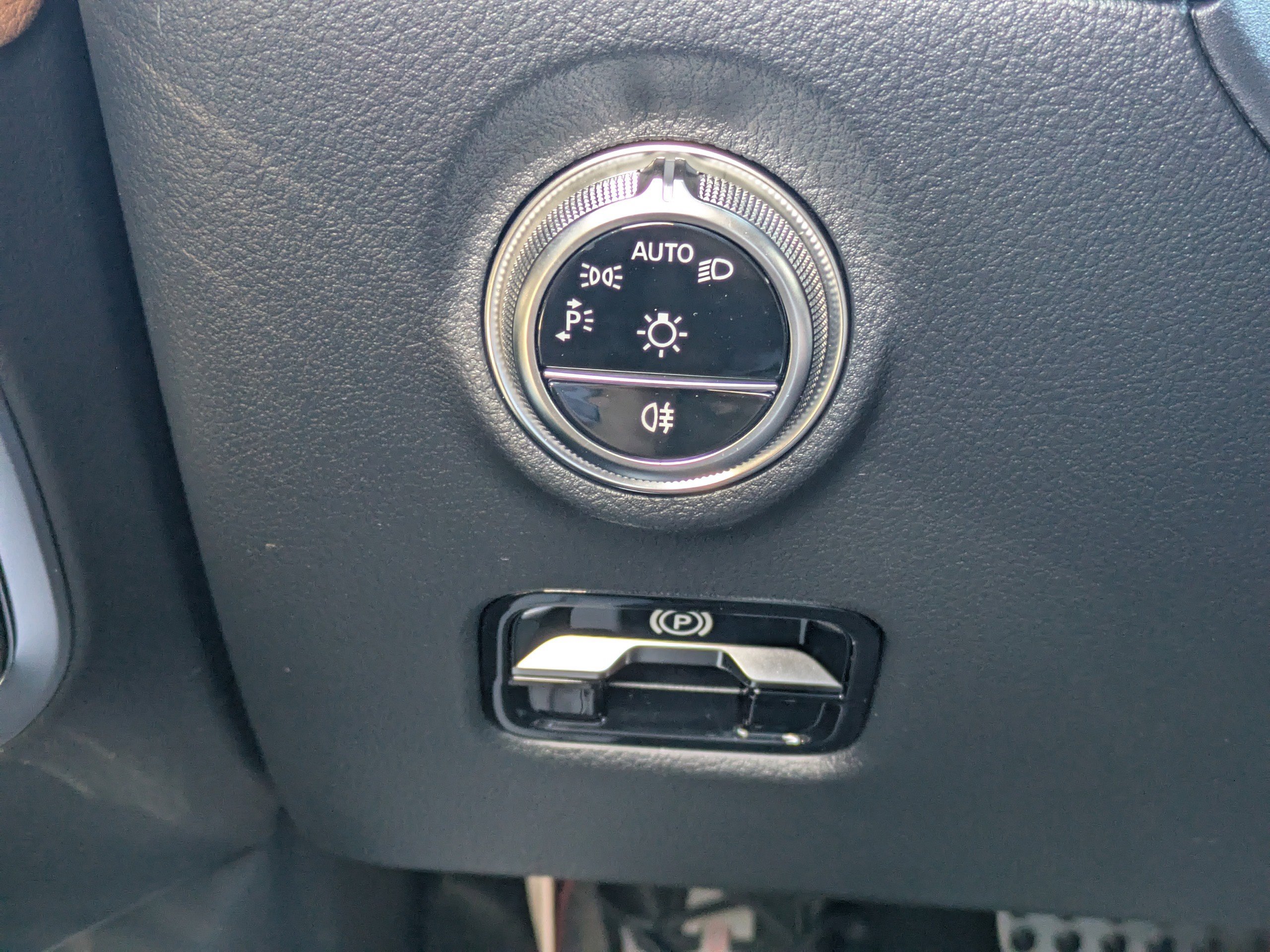 New 2026 Mercedes-Benz CLE 450 4MATIC Cabriolet image 28