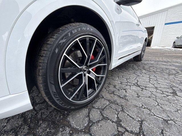 Used 2021 Audi Q8 Premium Plus image 19