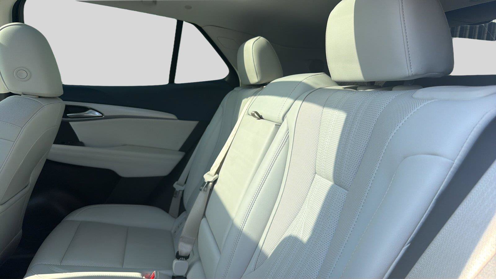 Used 2025 Buick Envision Avenir AWD/4WD image 20