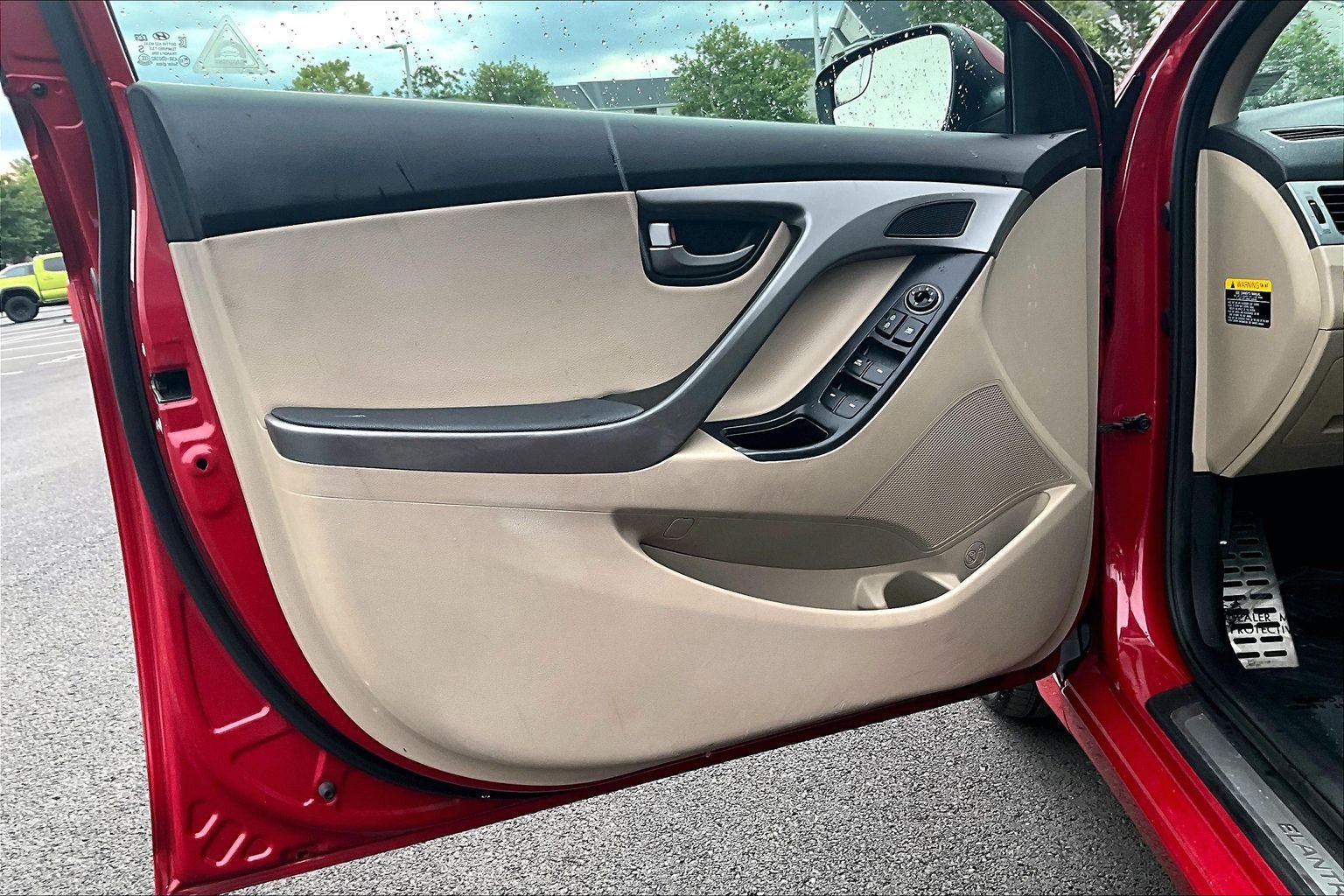 Used 2015 Hyundai Elantra Sport FWD image 21